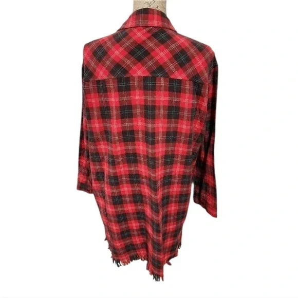 Umgee red plaid fringed button down tunic dress shirt size medium - Picture 4 of 8